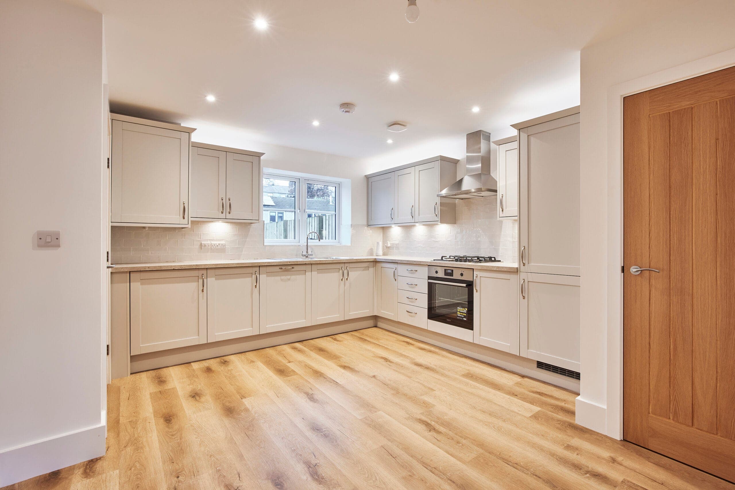 https://cms.verityandcohomes.com/wp-content/uploads/2025/09/SKIPTON_PROPERTIES_CROFT_MILL_THE_LAMB_KITCHEN_INTERNALS_001-scaled-1.jpg