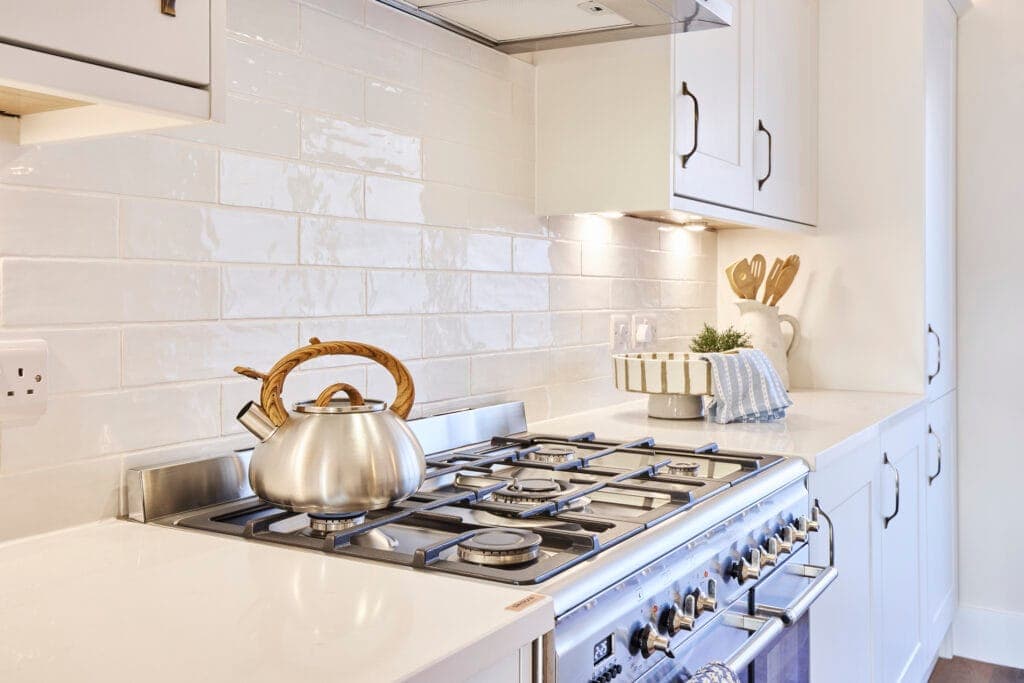 Simple white stylish kitchen tiling