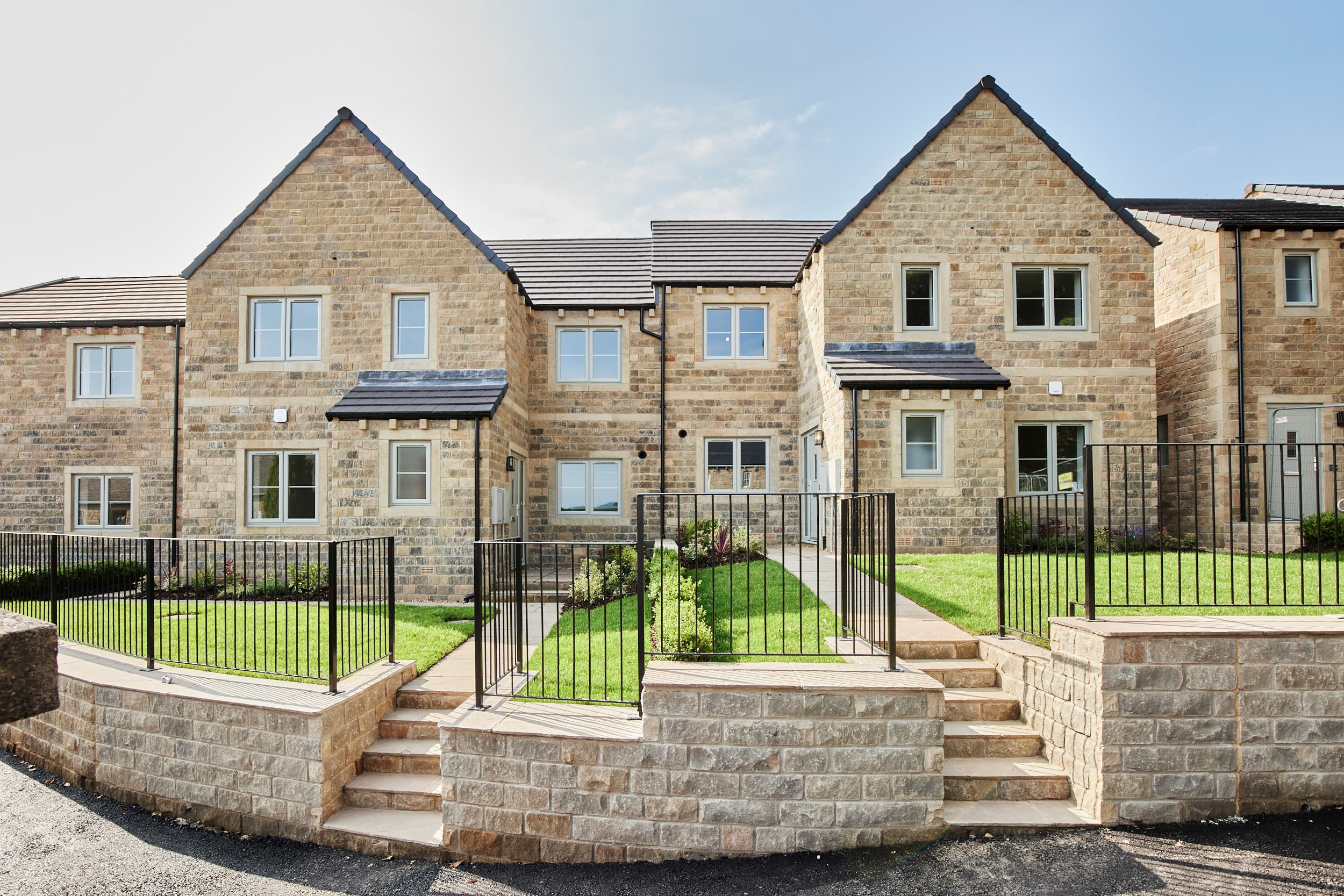 Bailey Croft Mill Externals Street Scene Foulridge